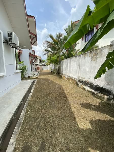 Bungalow for Sale in Bandar Enstek (Negeri Sembilan) - Norlela Abdul Rahman - Exterior - PropertyGuru.com.my
