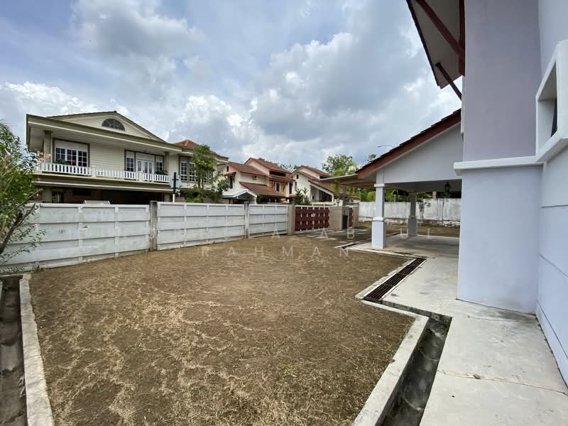 Jentay Bandar Enstek untuk Untuk Dijual - RM 1,110,000, Mac 2026 - Exterior - PropertyGuru.com.my