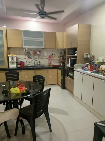 Cluster House for Sale in Taman Mutiara Indah (Puchong) - Celine Kong - Kitchen - PropertyGuru.com.my