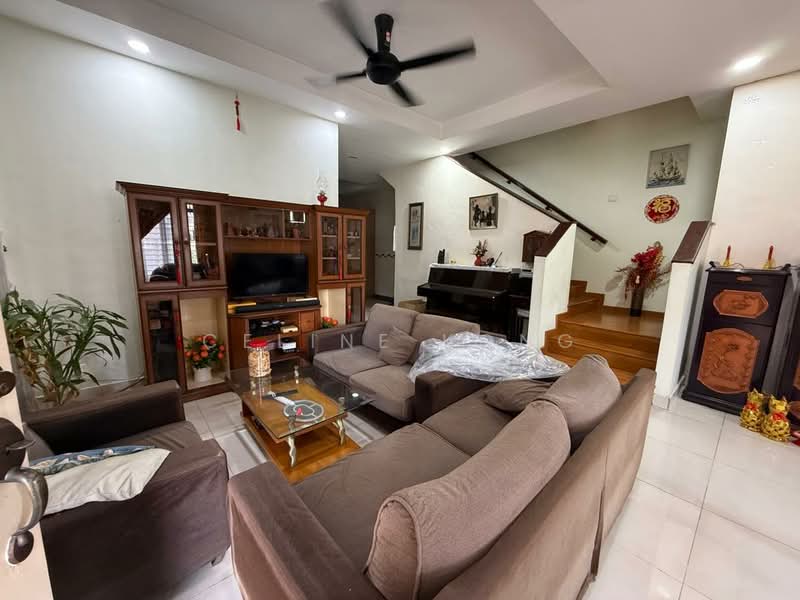 Cluster House for Sale in Taman Mutiara Indah (Puchong) - Celine Kong - Living Room - PropertyGuru.com.my