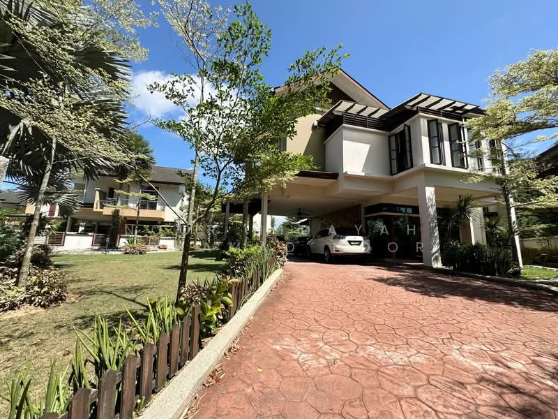 Semi-Detached House for Sale in Bukit Jelutong (Shah Alam) - Noor Hidayah Mohamad Noor - Exterior - PropertyGuru.com.my