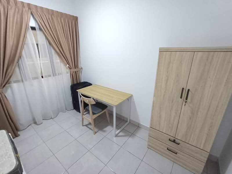 Kediaman Servis untuk Disewa di Vision City Youth City - James Lim - Bedroom - PropertyGuru.com.my