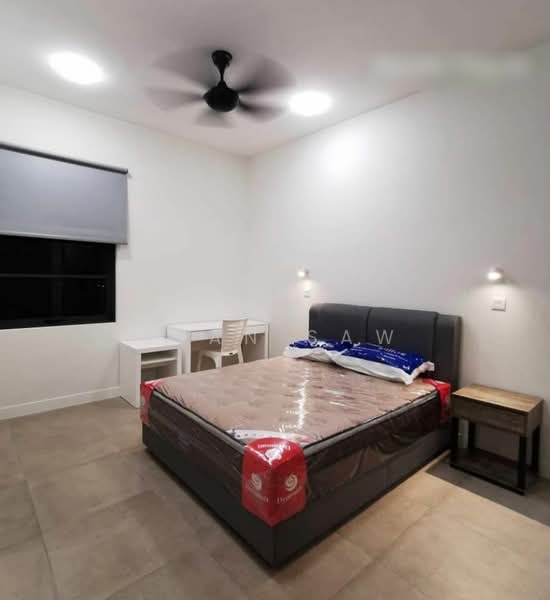 Apartment for Sale at Union Suites - Sean Saw - Bedroom - PropertyGuru.com.my