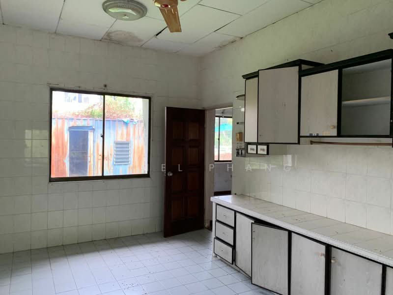 Pulau Tikus Jalan Cantonment Bungalow untuk Untuk Disewa - RM 20,000 /bulan, Feb 2026 - Kitchen - PropertyGuru.com.my