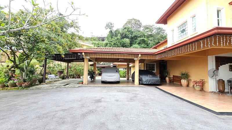 Freehold Double Storey Bungalow With Huge Land @ Bukit Gasing, Petaling Jaya untuk Untuk Dijual - RM 9,200,000, Feb 2026 - Exterior - PropertyGuru.com.my