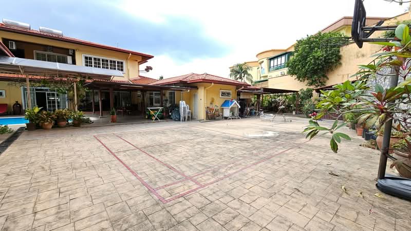 Freehold Double Storey Bungalow With Huge Land @ Bukit Gasing, Petaling Jaya untuk Untuk Dijual - RM 9,200,000, Feb 2026 - Exterior - PropertyGuru.com.my