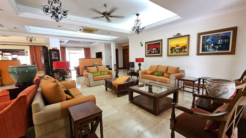 Freehold Double Storey Bungalow With Huge Land @ Bukit Gasing, Petaling Jaya untuk Untuk Dijual - RM 9,200,000, Feb 2026 - Living Room - PropertyGuru.com.my