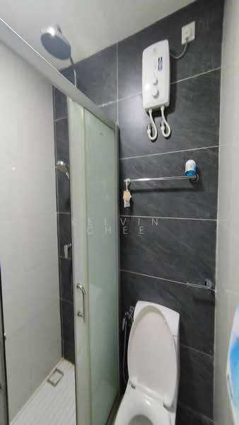 Bay Point @ Country Garden Danga Bay untuk Untuk Disewa - RM 2,300 /bulan, Feb 2026 - Bathroom - PropertyGuru.com.my