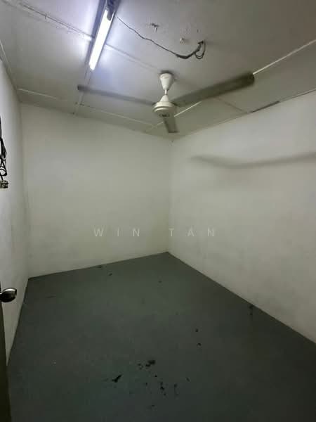 2-storey Terraced House for Sale in Taman Ungku Tun Aminah (Skudai) - Win Tan - Interior - PropertyGuru.com.my