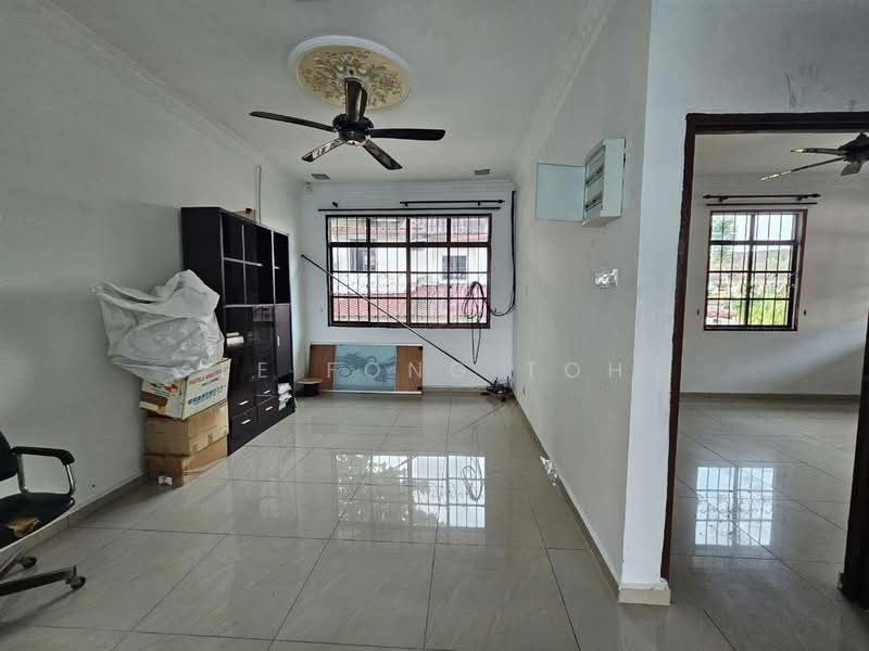 Bungalow for Sale in Taman Bukit Kempas (Tampoi) - Ee Fong Toh - Living Room - PropertyGuru.com.my