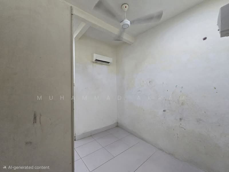 Semi-Detached House for Sale in Taman Indah Puteri (Sepang) - Muhammad Akram - Interior - PropertyGuru.com.my