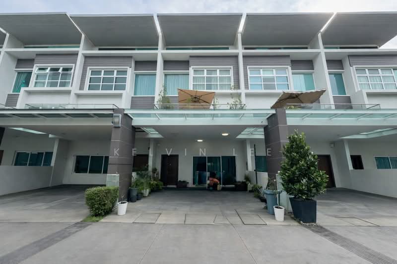 Terraced House for Sale in Tanjung Bungah (Penang) - Kelvin Lee - Exterior - PropertyGuru.com.my