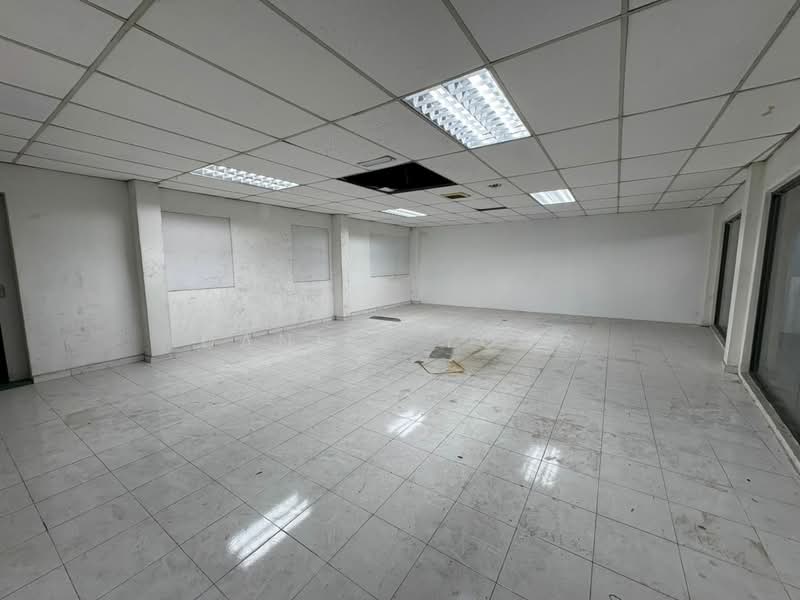 Semi-D Factory for Rent in Taman Johor Jaya (Johor Bahru) - Daniel Yong - Interior - PropertyGuru.com.my