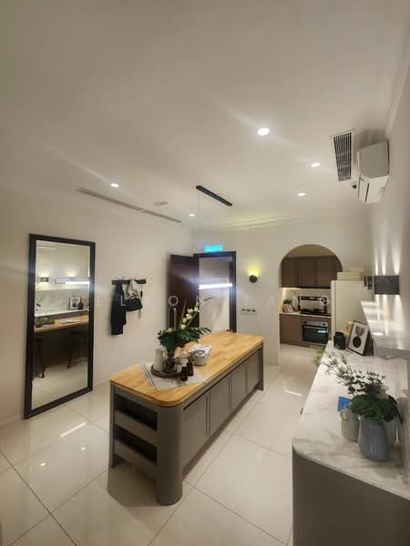 Condominium for Sale at Queens Residences Q3 @ Queens Waterfront - Nelson Tang - Kitchen - PropertyGuru.com.my