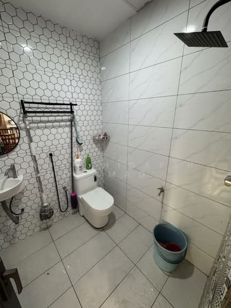 Terraced House for Sale in Klang (Selangor) - Noor Hidayah Mohamad Noor - Bathroom - PropertyGuru.com.my