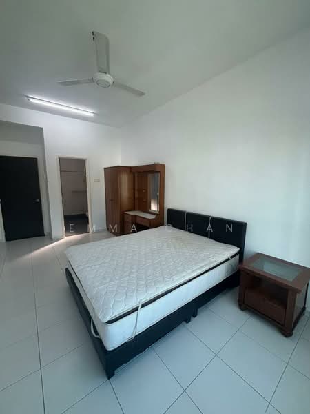 Apartment for Rent at One World 2 (1-Sky) - Emma Chan - Bedroom - PropertyGuru.com.my