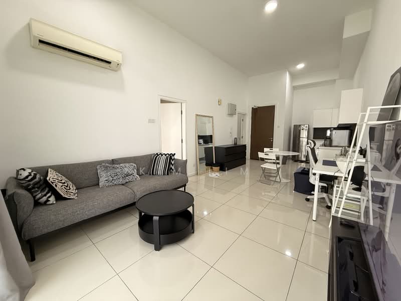 Urbana Residences untuk Untuk Disewa - RM 2,800 /bulan, Feb 2026 - Living Room - PropertyGuru.com.my
