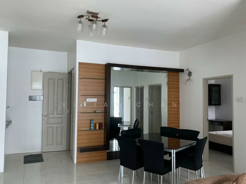 Condominium for Rent at Bayswater Resort Condominium - Vivian Chan - Dining Room - PropertyGuru.com.my