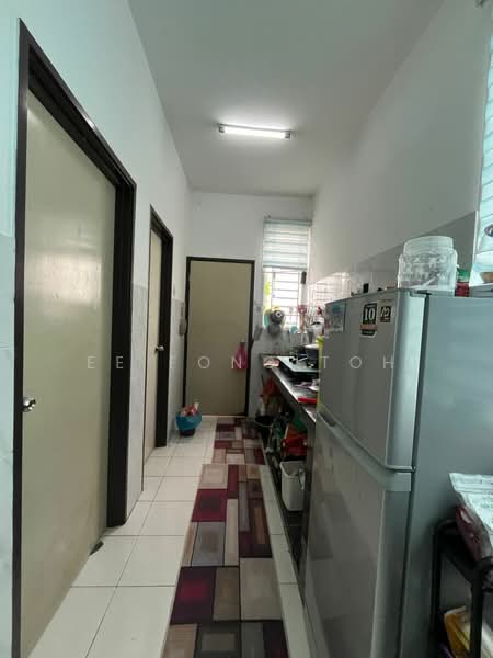 2-storey Terraced House for Sale in Nusa Bayu (Iskandar Puteri (Nusajaya)) - Ee Fong Toh - Kitchen - PropertyGuru.com.my