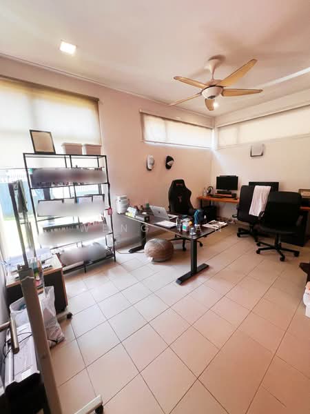 2-storey Terraced House for Sale in Laman Glenmarie (Shah Alam) - Weng Tan - Study - PropertyGuru.com.my