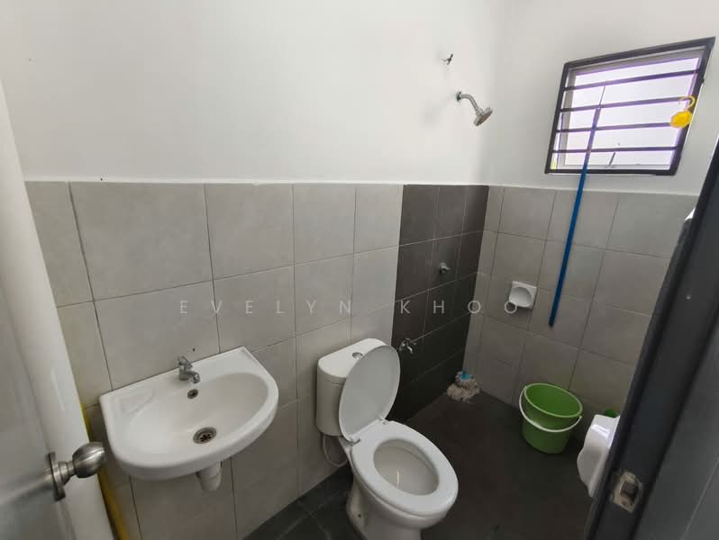 Alamanda Parklands untuk Untuk Dijual - RM 490,000, Mac 2026 - Bathroom - PropertyGuru.com.my