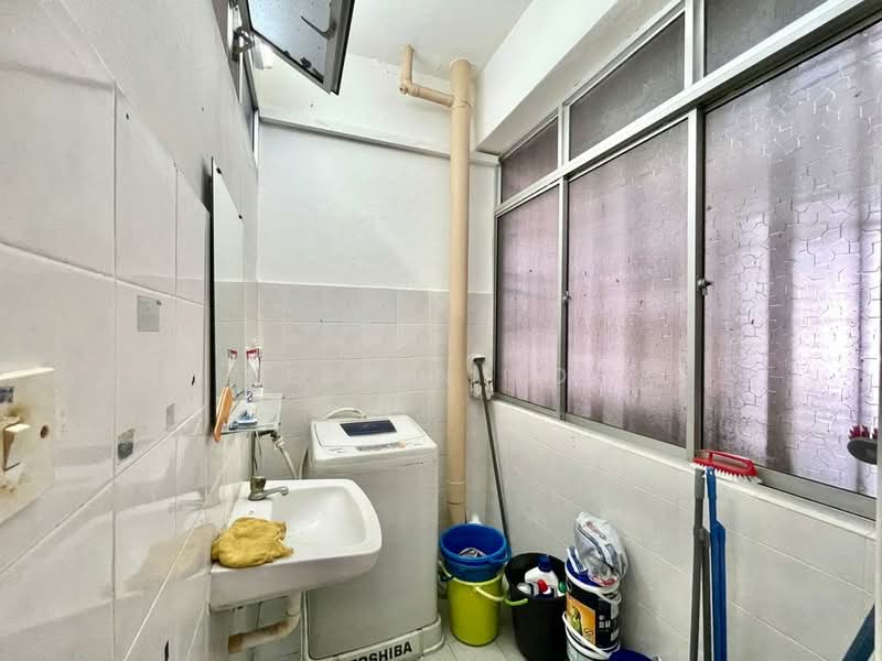 Apartment for Rent at Acres Ville - Kelvin Toh - Bathroom - PropertyGuru.com.my