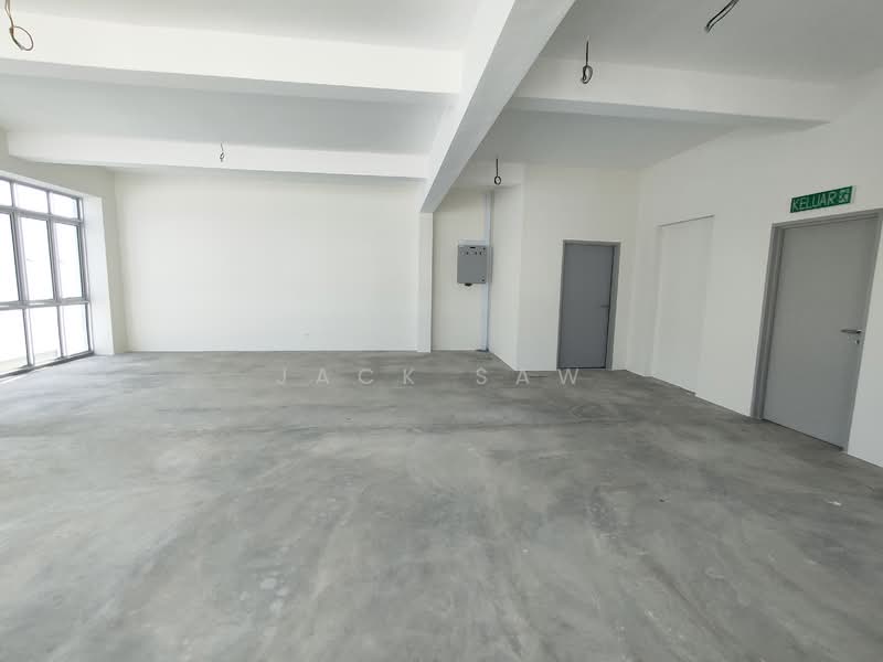 Semi-D Factory for Rent in Kawasan Perindustrian Valdor (Sungai Bakap) - Jack Saw - Interior - PropertyGuru.com.my