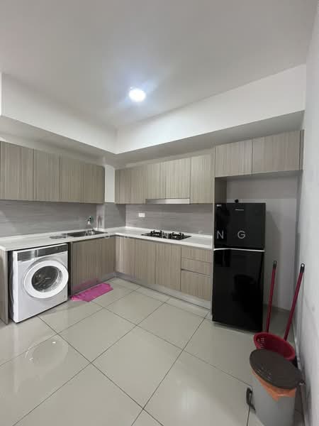 Service Residence for Rent at Gravit8, Klang - Lauren Eng - Kitchen - PropertyGuru.com.my