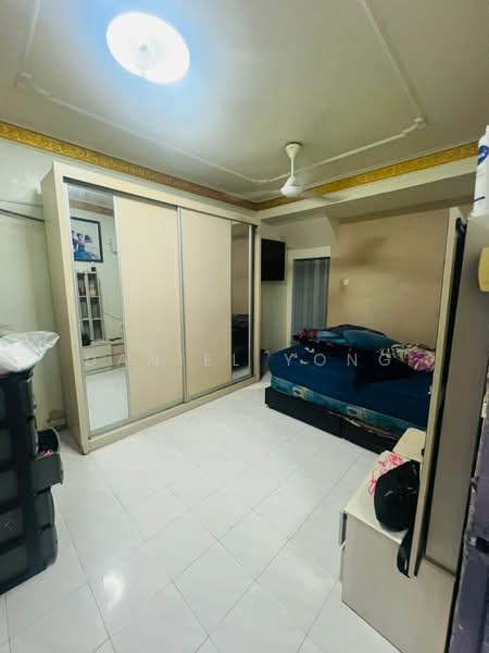 1-storey Terraced House for Sale in Senai (Johor) - Daniel Yong - Bedroom - PropertyGuru.com.my