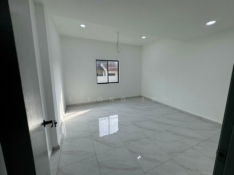 Semi-Detached House for Sale in Kampung Mahmoodiah (Johor Bahru) - Ee Fong Toh - Interior - PropertyGuru.com.my