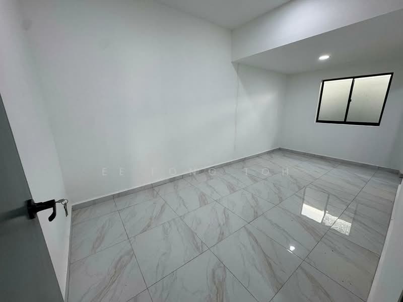 Semi-Detached House for Sale in Kampung Mahmoodiah (Johor Bahru) - Ee Fong Toh - Interior - PropertyGuru.com.my