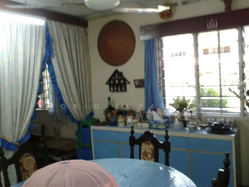 Seksyen 17 untuk Untuk Dijual - RM 2,600,000, Feb 2026 - Living Room - PropertyGuru.com.my
