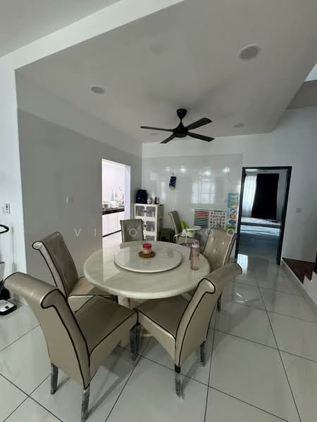 Cluster House for Sale in Taman Mount Austin (Tebrau) - Vison Foo - Dining Room - PropertyGuru.com.my