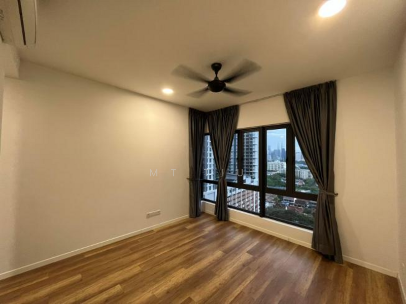 Condominium for Sale at Bennington Residences @ SkyArena - MT Tiu - Bedroom - PropertyGuru.com.my