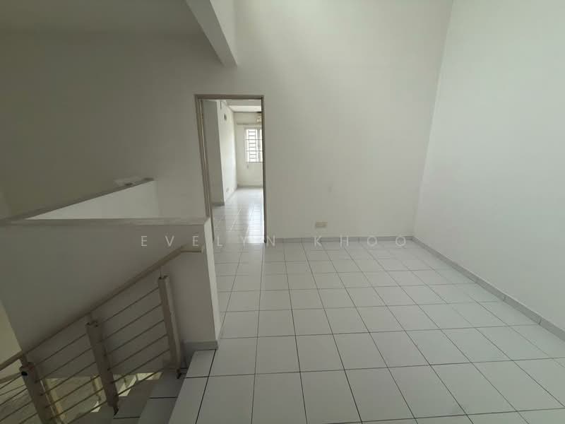 2-storey Terraced House for Sale in Rawang (Selangor) - Evelyn Khoo - Hallway - PropertyGuru.com.my