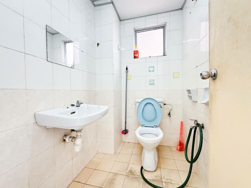 Brunsfield Riverview untuk Untuk Disewa - RM 1,450 /bulan, Feb 2026 - Bathroom - PropertyGuru.com.my