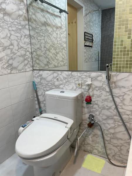 Service Residence for Rent at Verve Suites - chew Peng - Bathroom - PropertyGuru.com.my