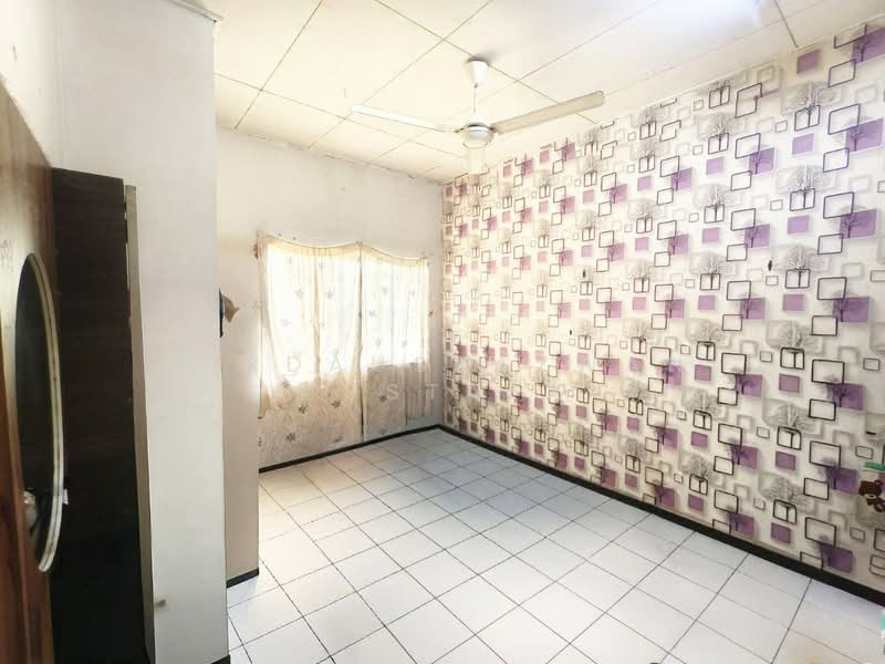 2-storey Terraced House for Sale in Sungai Buloh (Selangor) - Firdaussazwan Mustafa - Interior - PropertyGuru.com.my
