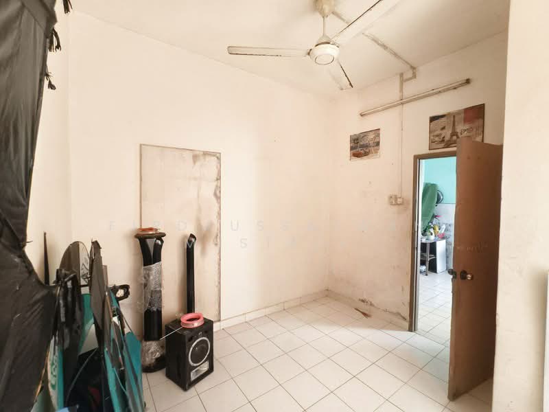 2-storey Terraced House for Sale in Sungai Buloh (Selangor) - Firdaussazwan Mustafa - Interior - PropertyGuru.com.my