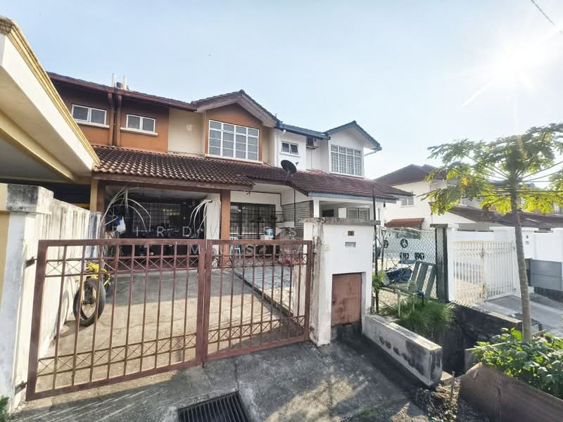 2-storey Terraced House for Sale in Sungai Buloh (Selangor) - Firdaussazwan Mustafa - Exterior - PropertyGuru.com.my