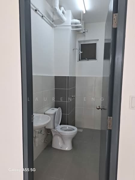 Apartment for Rent at Adenia - Lauren Eng - Bathroom - PropertyGuru.com.my