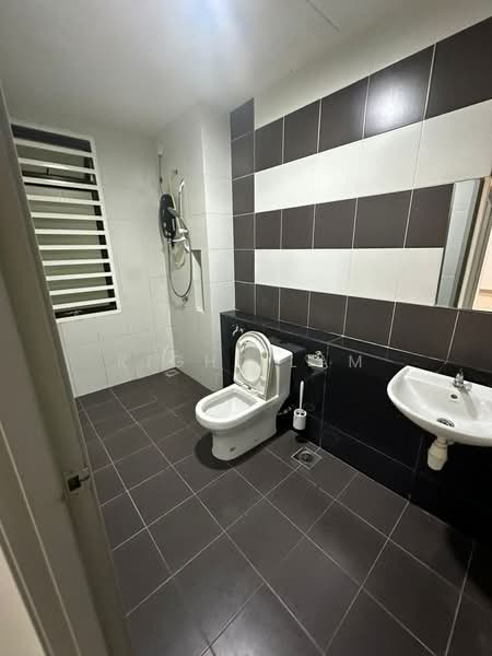 Apartment for Rent at Austin Regency (Pangsapuri Austin Perdana) - Right Lam - PropertyGuru.com.my