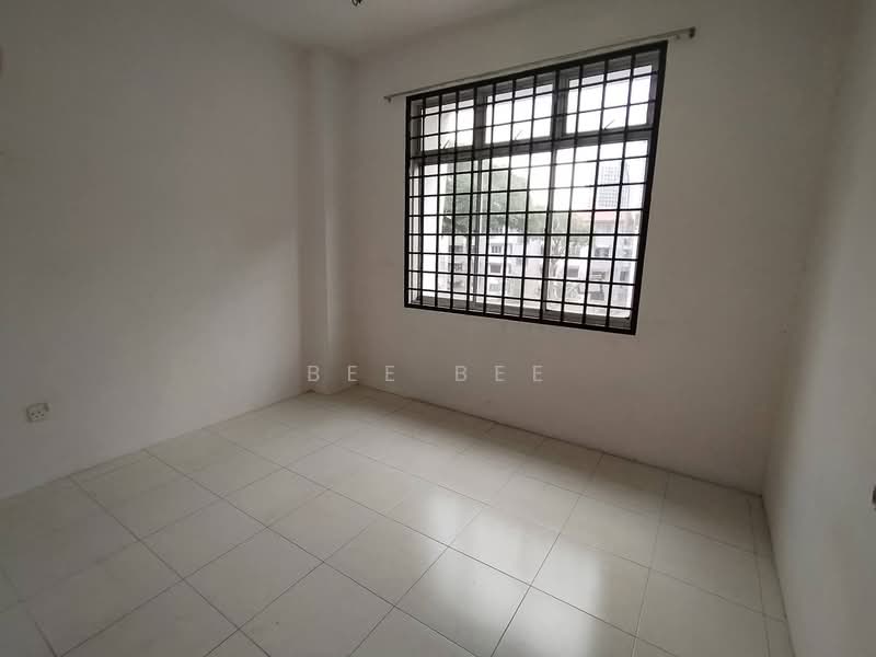 Flat for Sale at Taman Bukit Mewah - Bee Bee - PropertyGuru.com.my