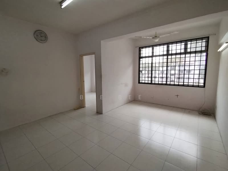 Flat for Sale at Taman Bukit Mewah - Bee Bee - PropertyGuru.com.my