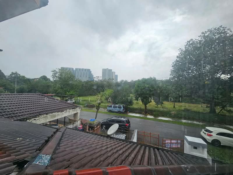 2-storey Terraced House for Sale in Taman Impian Putra (Bangi) - Rosniza Tanidi - Exterior - PropertyGuru.com.my