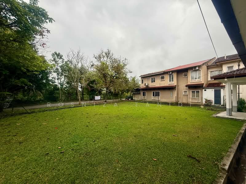 2-storey Terraced House for Sale in Taman Impian Putra (Bangi) - Rosniza Tanidi - Exterior - PropertyGuru.com.my