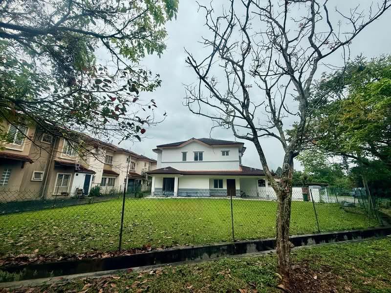 2-storey Terraced House for Sale in Taman Impian Putra (Bangi) - Rosniza Tanidi - Exterior - PropertyGuru.com.my