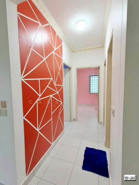 Apartment for Sale at Seri Jati - Cassey Lim - Corridor - PropertyGuru.com.my