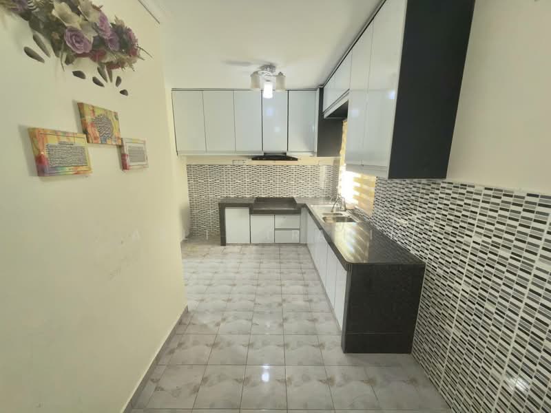 Bandar Tasik Puteri (Blok 26) untuk Untuk Dijual - RM 390,000, Feb 2026 - Kitchen - PropertyGuru.com.my