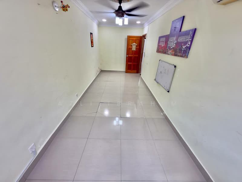 Bandar Tasik Puteri (Blok 26) untuk Untuk Dijual - RM 390,000, Feb 2026 - Interior - PropertyGuru.com.my